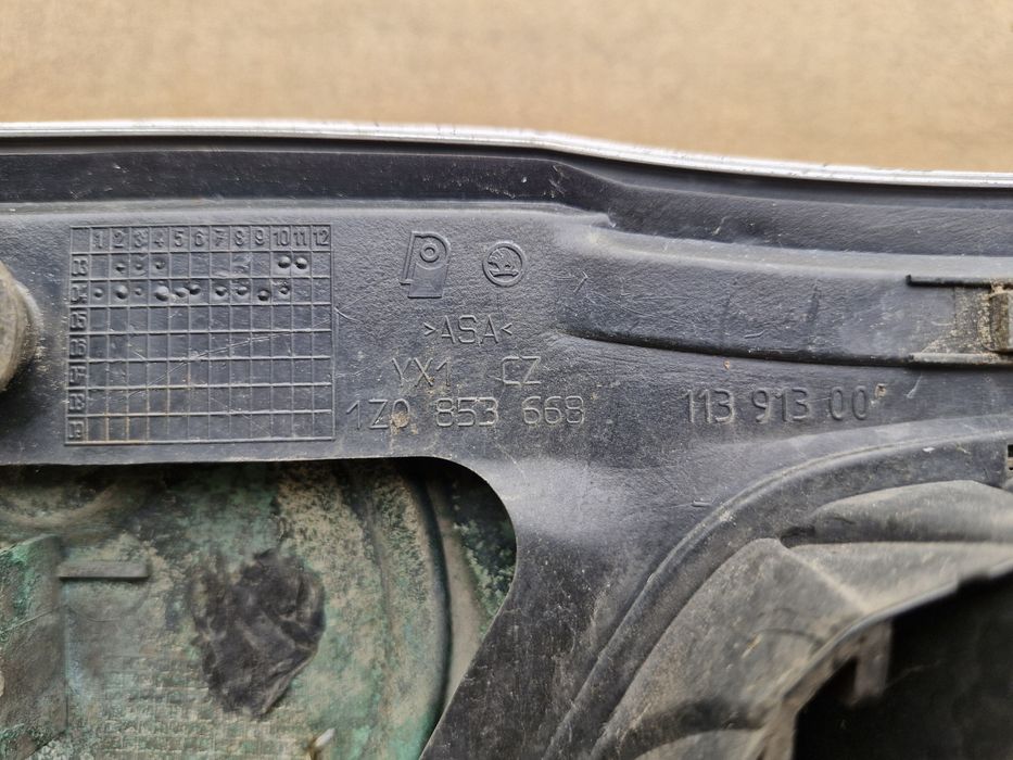 Gril atrapa zderzaka skoda oktawia