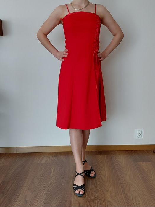 Sukienka czerwona na wesele r. 36