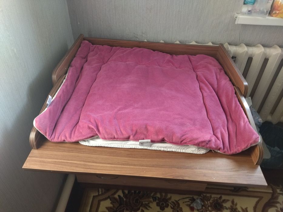 Матрасик на пеленальний стіл