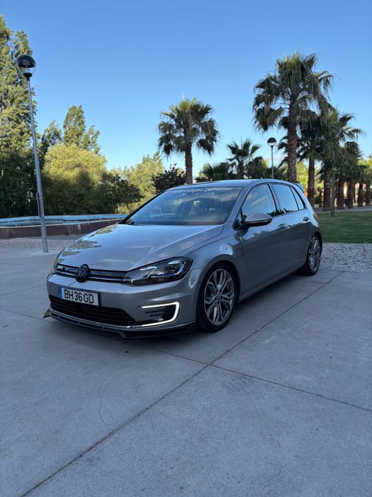 Volkswagen e-Golf 2019 | 136cv | Full Extras | 124.000 km | Aceito Troca