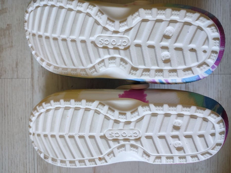 Продаются мужские Crocs  Classic