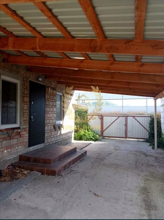 Продам половину будиноку с. Любимівка