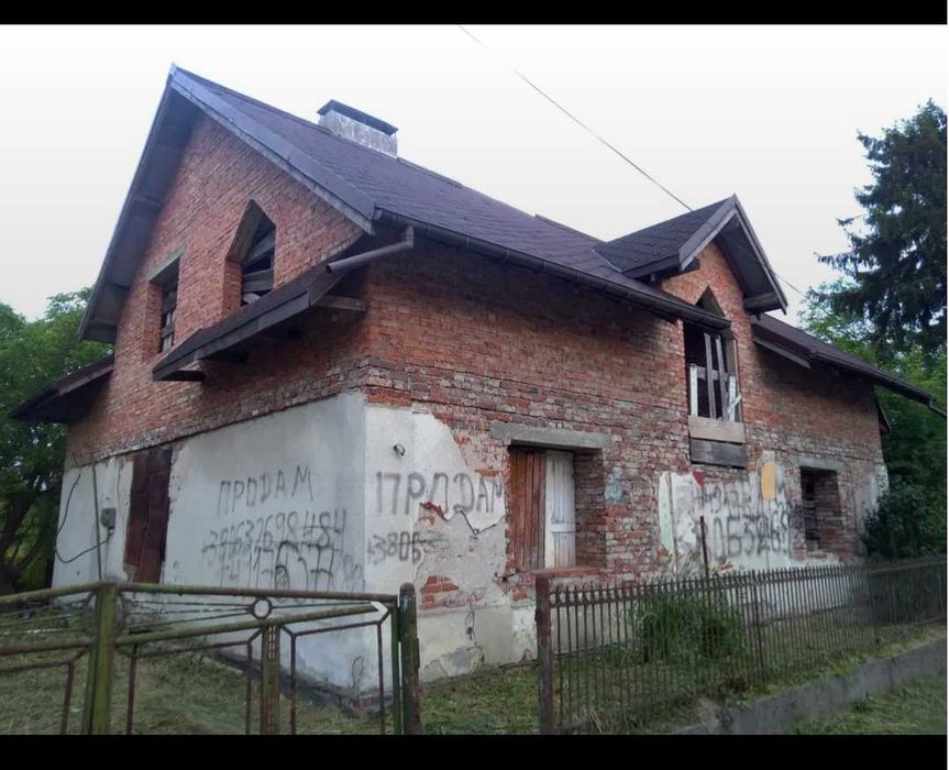 Продаж будинку у серці туристичного селища Розділ, Львівська обл