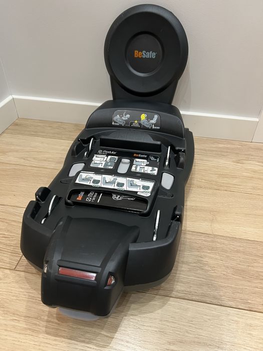 Fotelik samochodowy BESAFE iZi MODULAR I-Size 0-18 kg z bazą