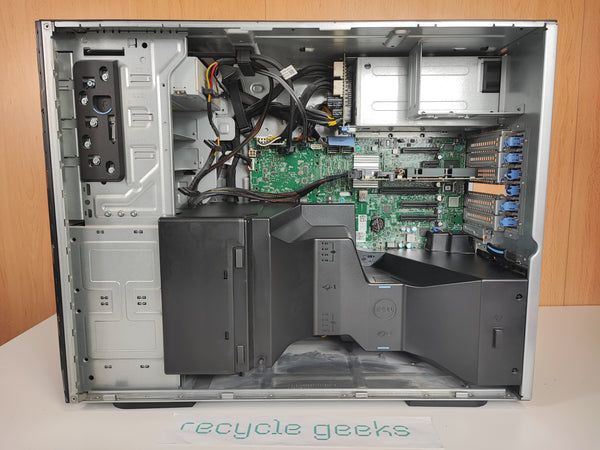 Dell EMC PowerEdge T430 Dual Xeon E5 2620 v4 32GB DDR4 Sem Caddies
