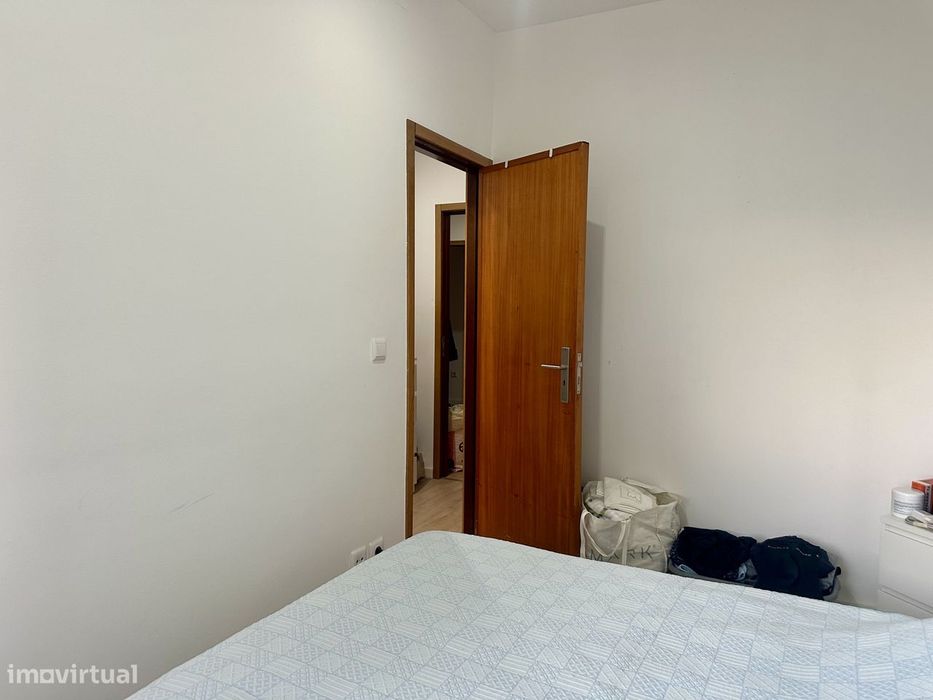 Vendo Apartamento T.4 - Qt. Da Matinha - Leiria