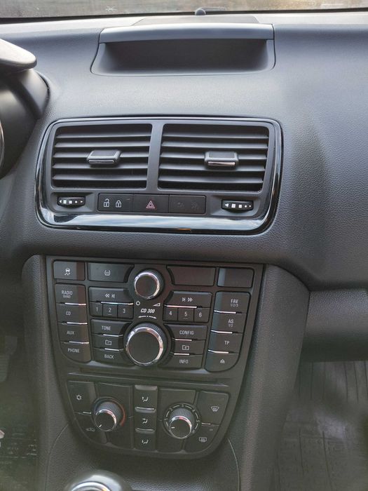 sprzedaż opel meriva b