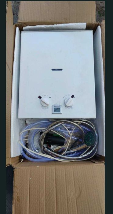 Газовая колонка бездымоходная от насоса 12в для авто кемпера отдыха