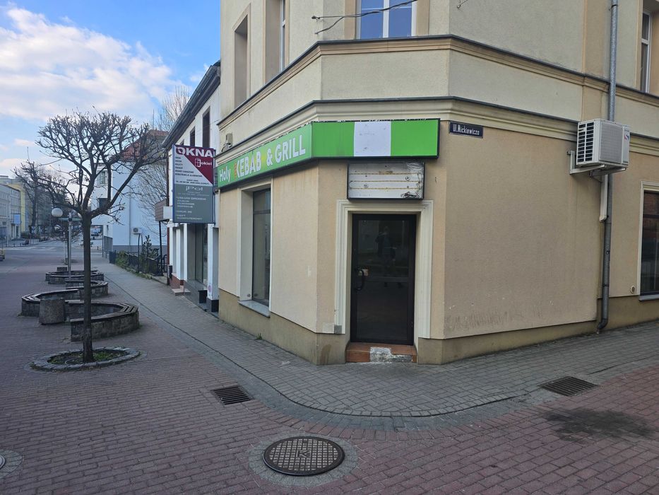 Lokal w ścisłym centrum Olesna