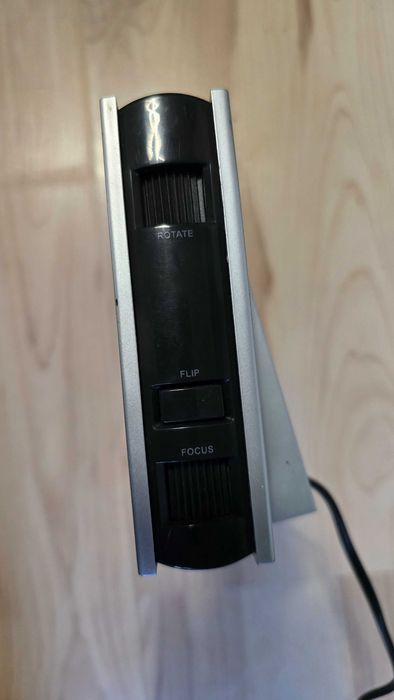 Stacja pogody z projektorem