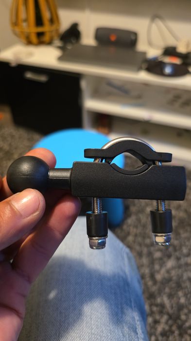 Vendo Ecrã Multimídia Automotivo — CarPlay & Android Auto | IP67 | Nov