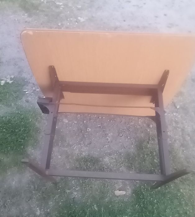 Mesa de baixar para Caravana ou Autocaravana