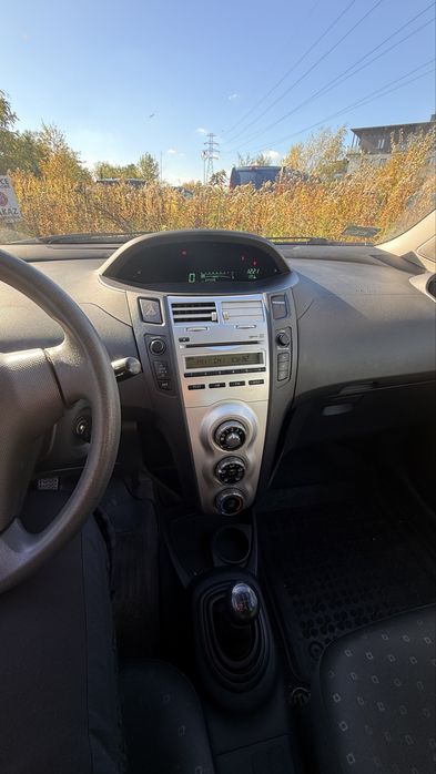 Toytoa Yaris II 1.0