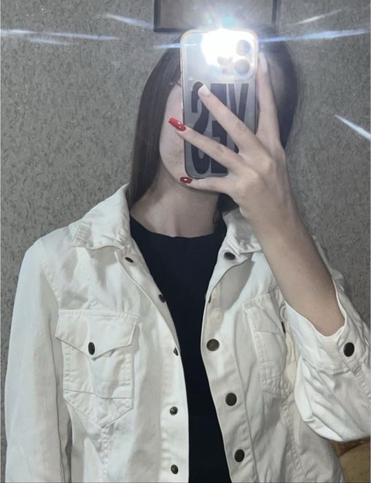 Джинсова куртка