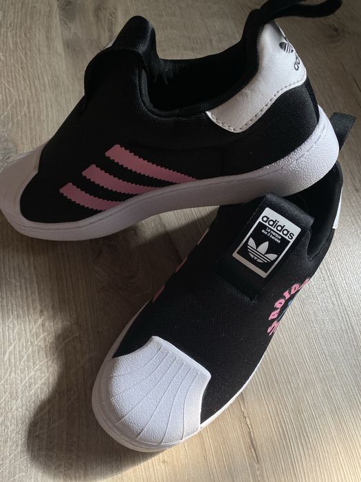 Сліпони Adidas,35 р