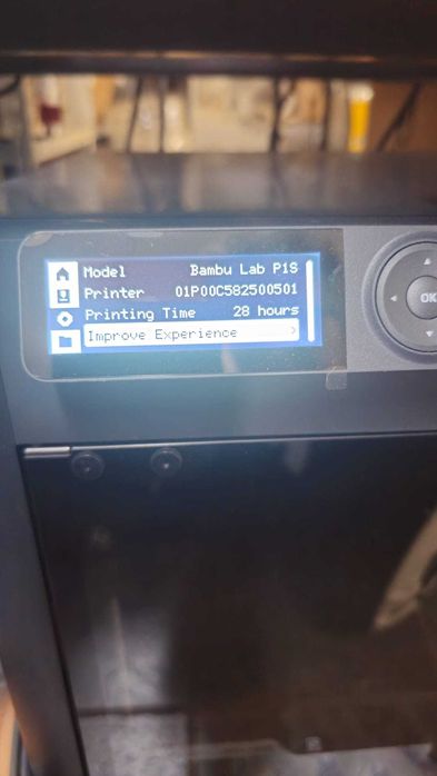 Impressora 3d Bambu P1s com apenas 28H de uso