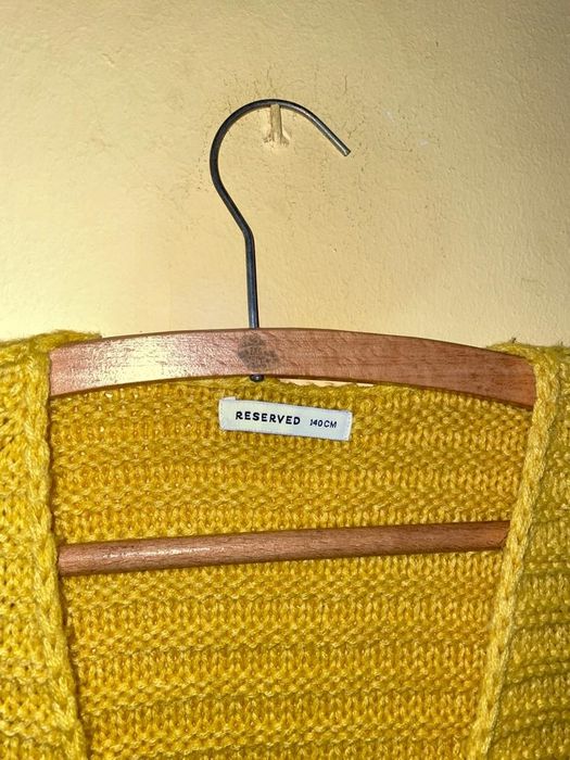 Długi sweter kardigan żółty miodowy sweterek na zimę jesień 140 cm