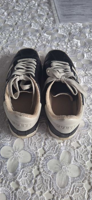Sneakersy guess roz 37 wkładka 23,5 cm