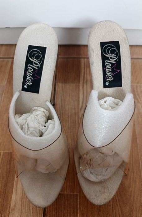 Продам красивые pleaser