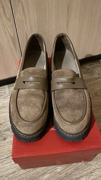 Продам шкіряні лофери