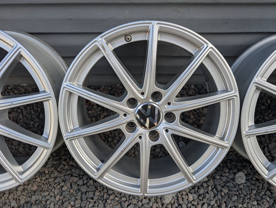 Комплект титанових дисків Volkswagen Audi Skoda Seat 5/112 R17 5*112 17 ET 44 VAG