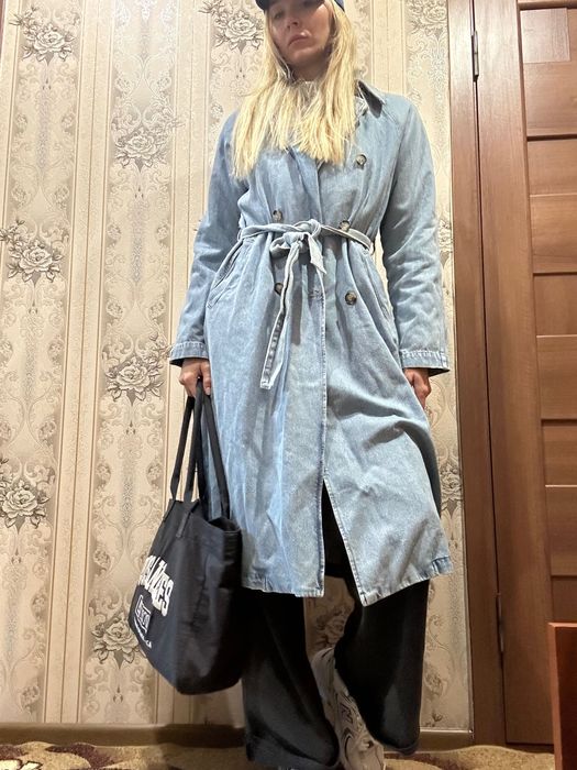 Джинсовый плащ Zara