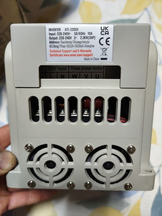 Inversor corrente Vevor AT1-2200X