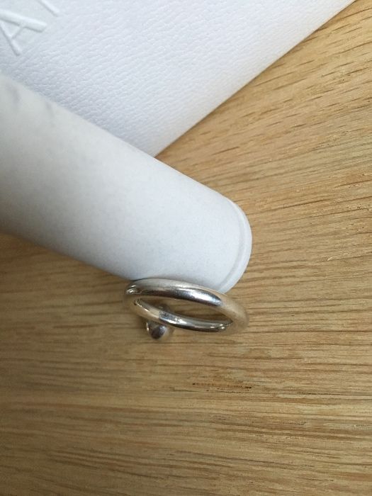 ‼️nowy, oryginalny pierścionek Pandora. Rozmiar 56. Polecam
