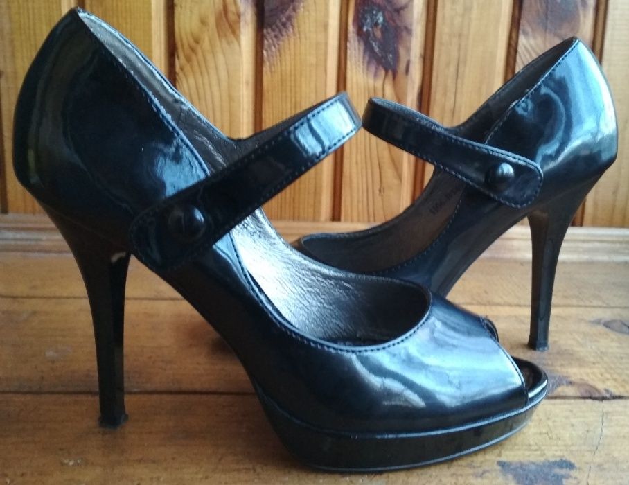 босоножки черные лаковые queen