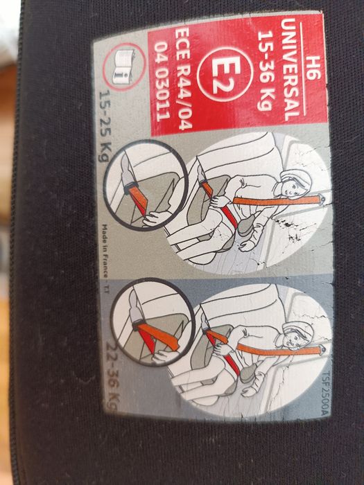 Cadeira de criança para automóvel