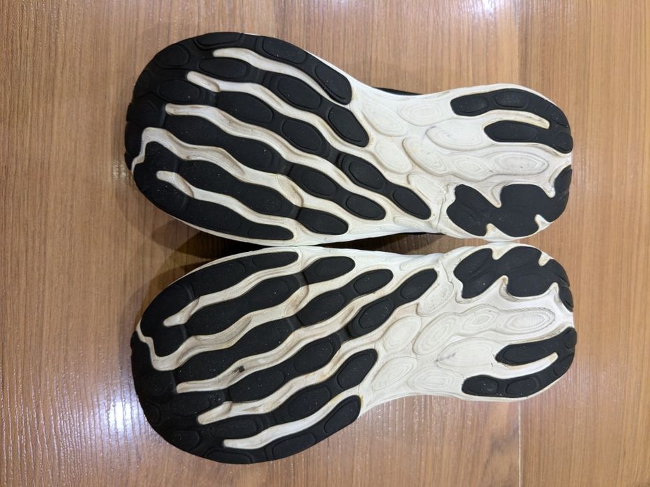 Кросівки унісекс New balance Fresh foam 1080 оригінал 39 р