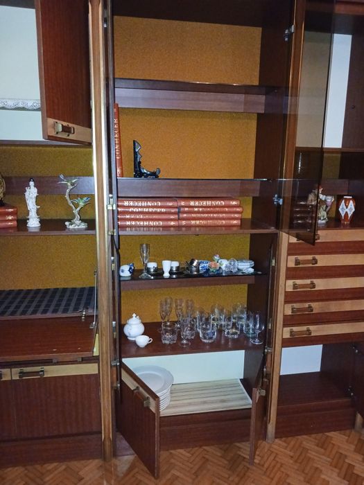 Vendo cristaleira