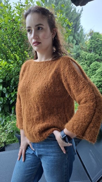 Sweterek z moheru      HandMade