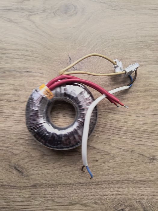 Transformator toroidalny