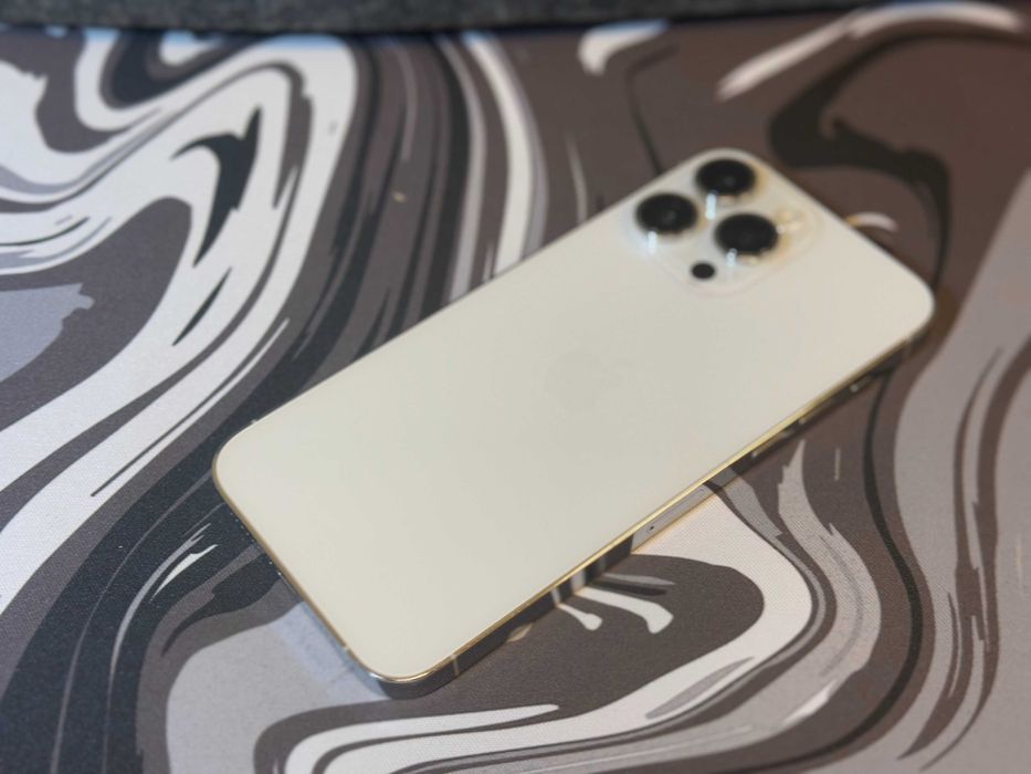 Iphone 14 pro max 512gb *Como Novo*