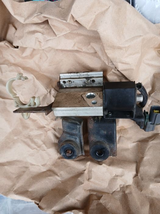 Клапан кондеціонера до Хонди Срв 2007!!