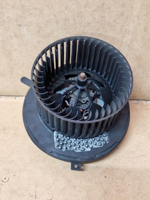 Dmuchawa wentylator nawiewu vw golf V touran 3c1.820.015L