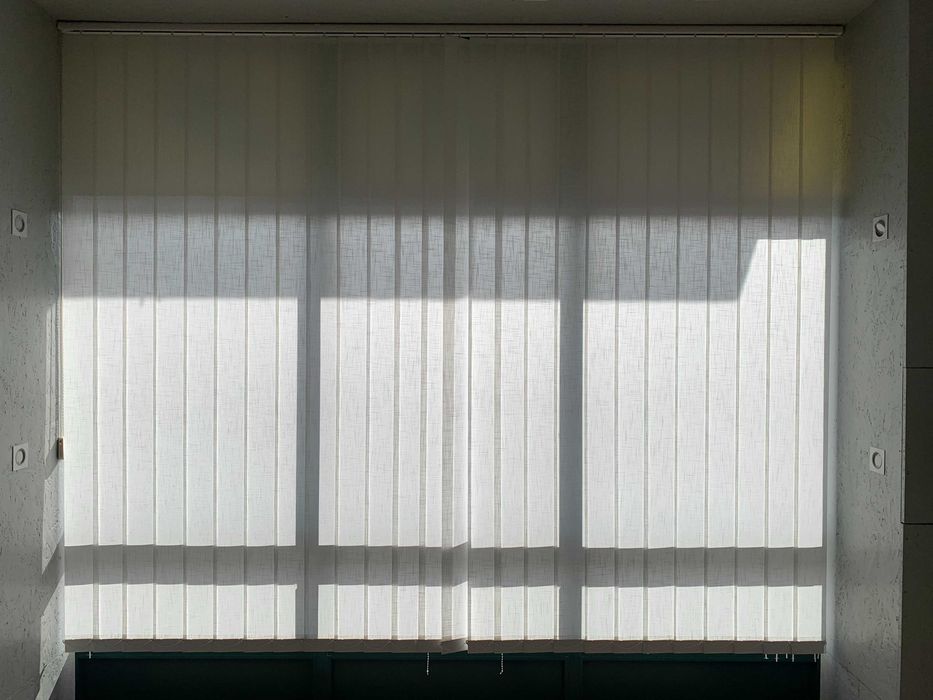 Venda 3 estores verticais