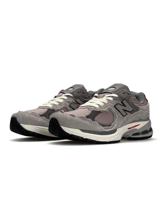 Кросівки New Balance 2002R Powder Grey Suede Premium wmns i89