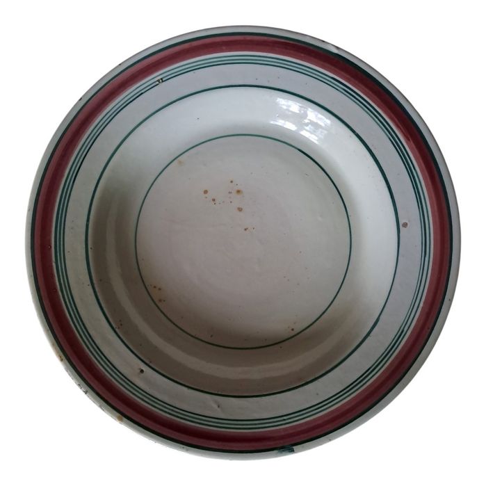 Pratão em faiança antigo