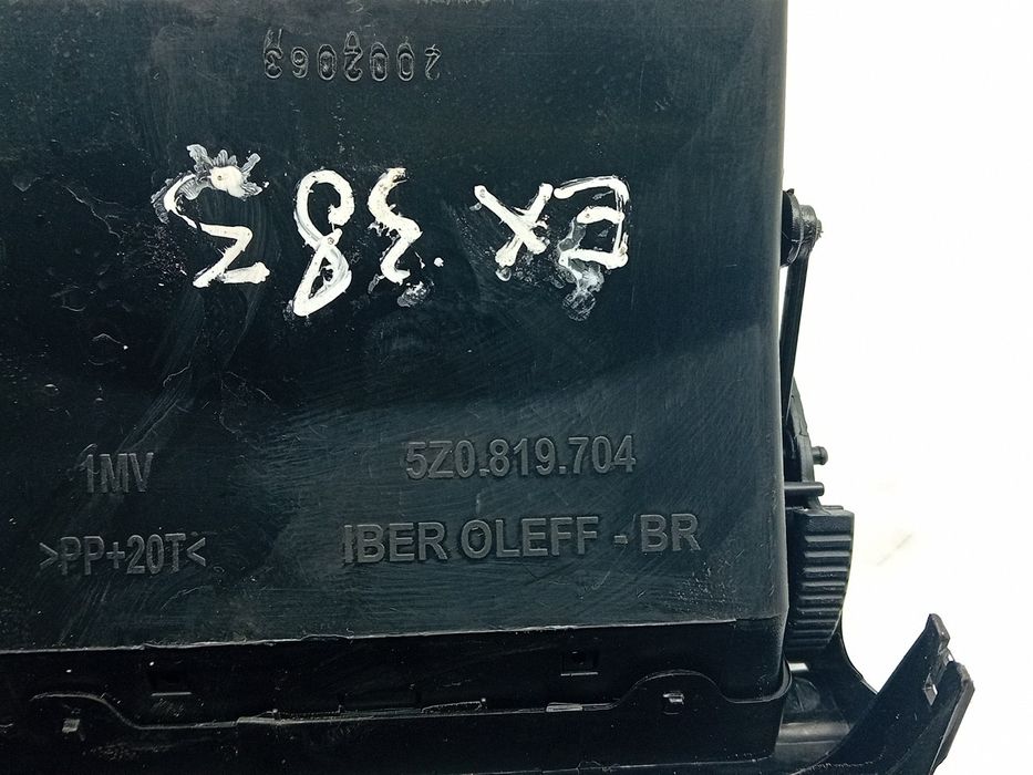 Difusor / saída de ar VOLKSWAGEN Fox (5Z1, 5Z3, 5Z4)