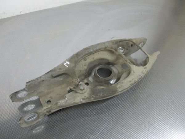 Braço de suspensão trás esquerdo BMW 1 (E87)