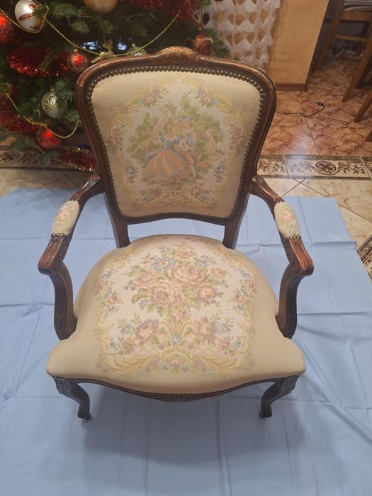 Sprzedam krzesło Bukowe Antyk bardzo dobry stan