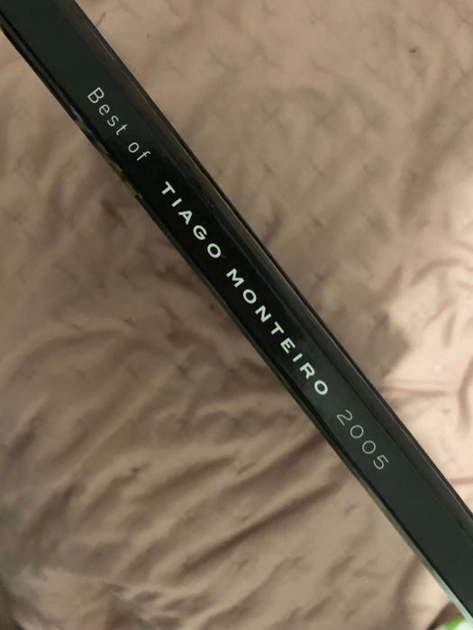 Livro Best of Formula 1 2005 Tiago Monteiro Autografado