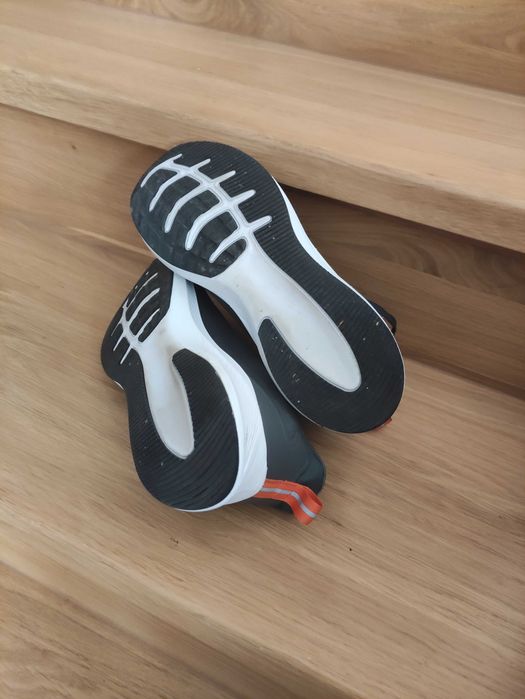 Buty sportowe męskie