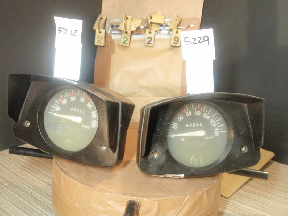 fiat 126p maluch licznik prędkościomierz nr5229