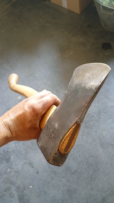 Amerykańska ręcznie kuta siekiera Warren U.S.A . 4LB