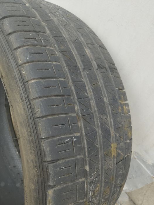 Продам шины 215/45 R18