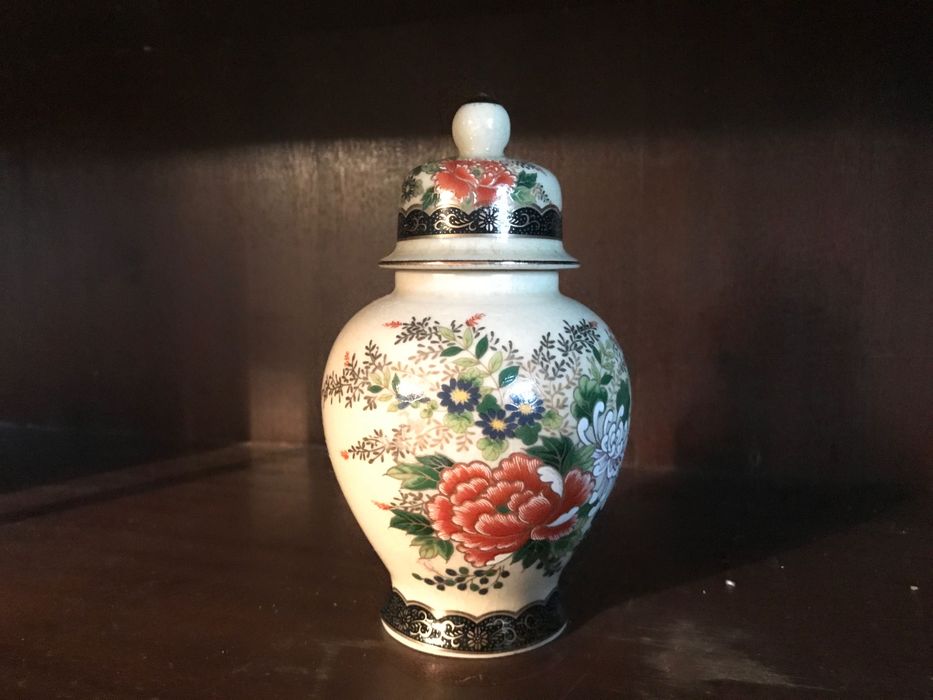 Jarra   Japonesa