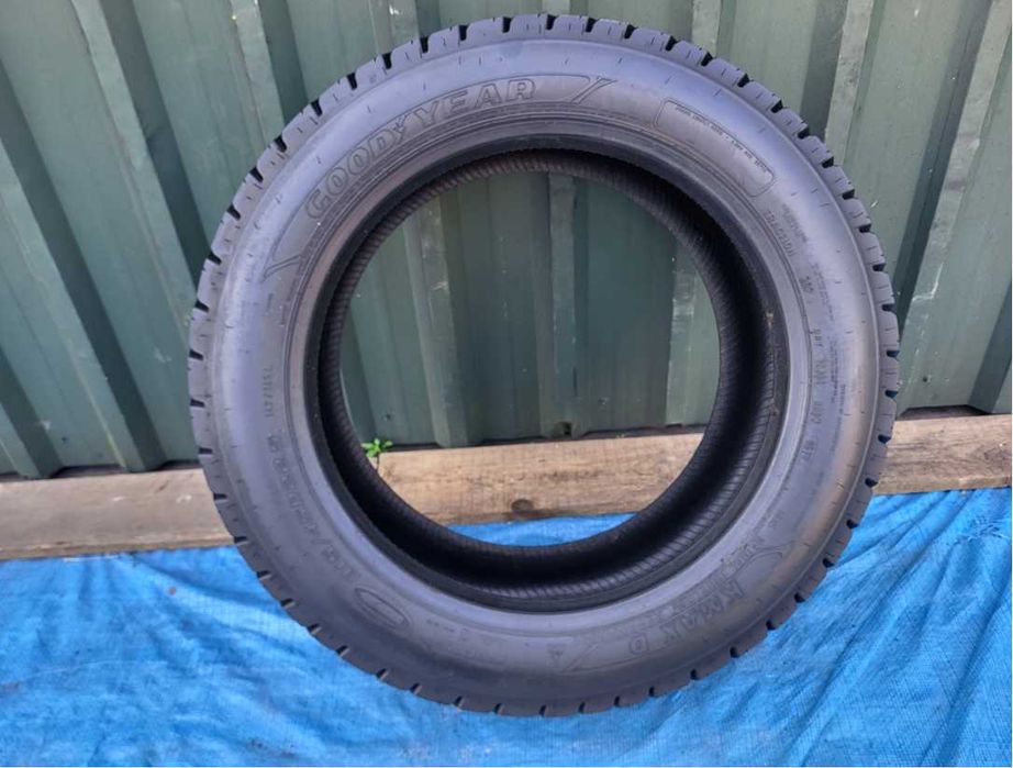 Opona Goodyear 315/45 - R 22,5 22.5 K Max D